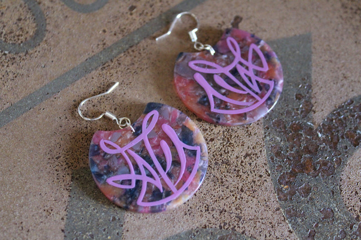 Light Purple Tortoise Shell Acrylic Pinstripe Earrings image 0
